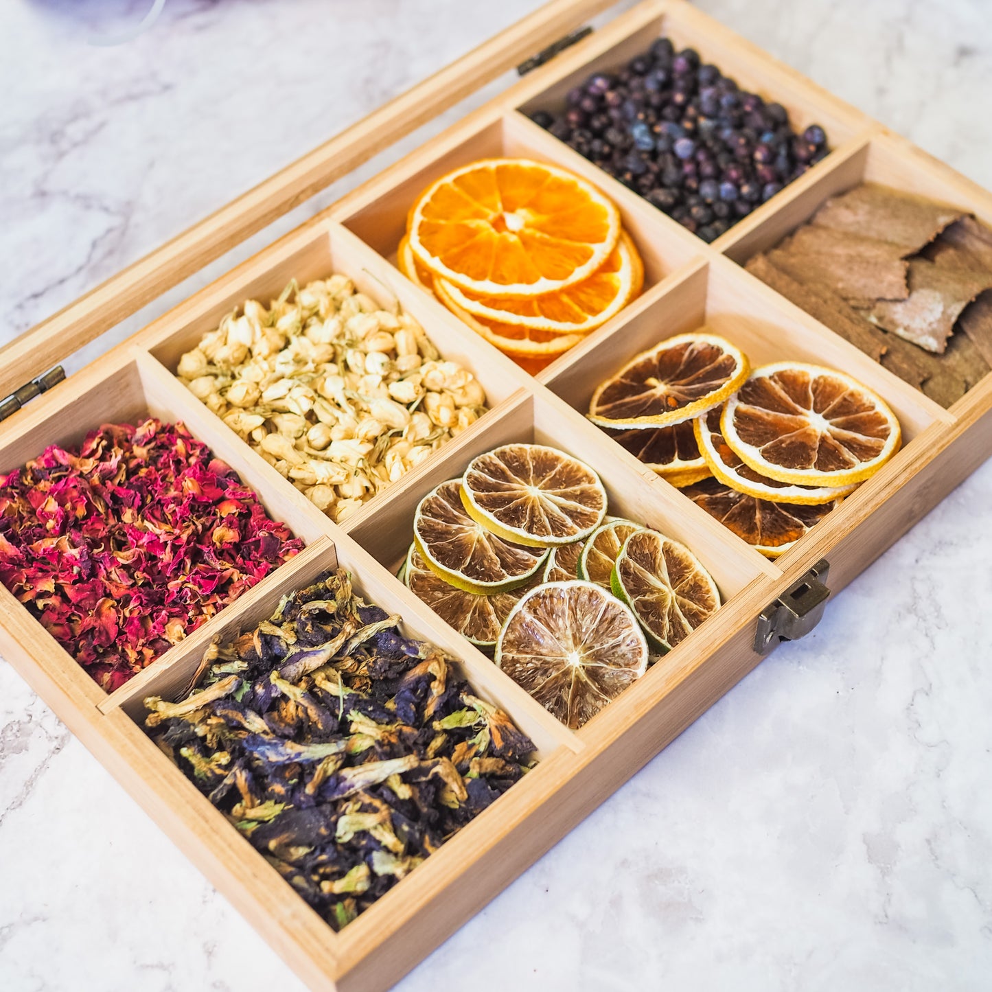 Ultimate Garnish Box